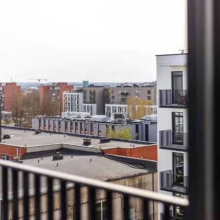 #stayhere - Brand New Colourful Close To Shopping Malls Appartement