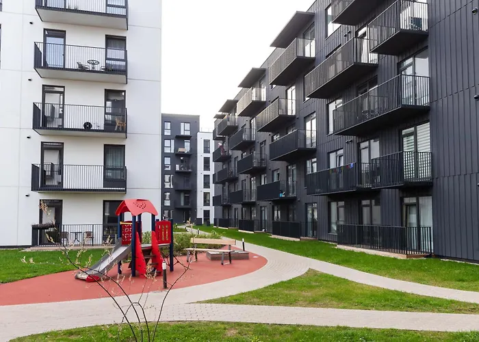 #stayhere - Brand New Colourful Close To Shopping Malls *