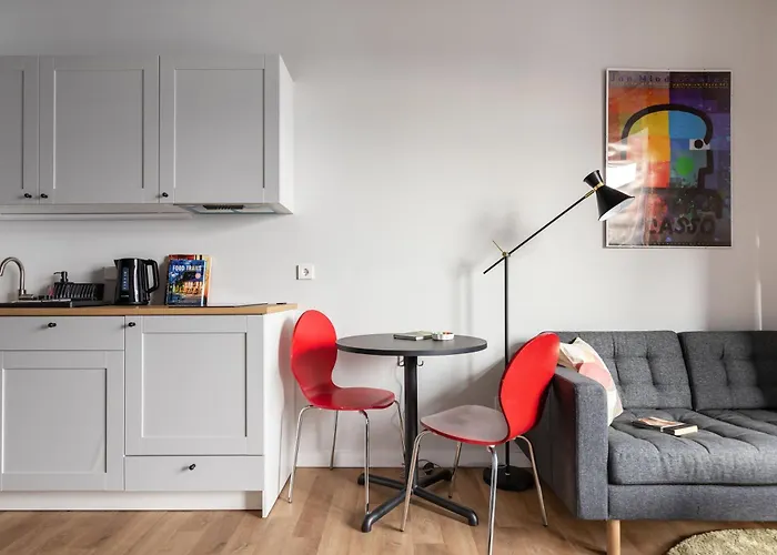 #stayhere - Brand New Colourful Close To Shopping Malls 아파트 *