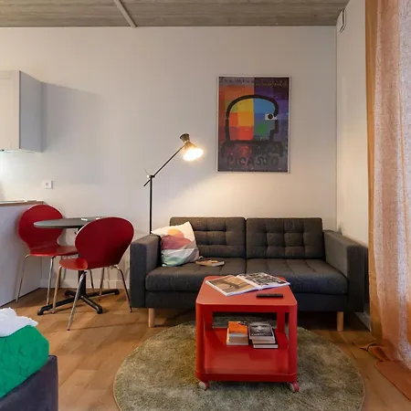 Lägenhet #stayhere - Brand New Colourful Close To Shopping Malls *