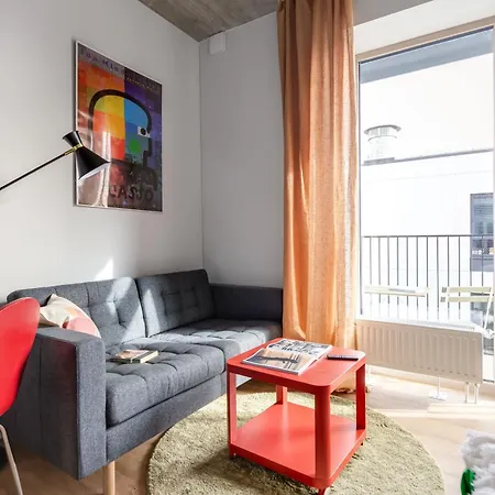 Apartment #stayhere - Brand New Colourful Close To Shopping Malls