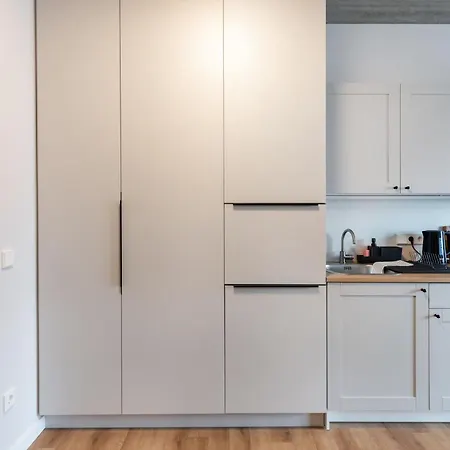 Lägenhet #stayhere - Brand New Colourful Close To Shopping Malls *
