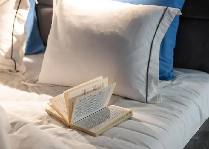 #stayhere - Brand New Colourful Close To Shopping Malls