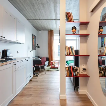 Lejlighed #stayhere - Brand New Colourful Close To Shopping Malls *